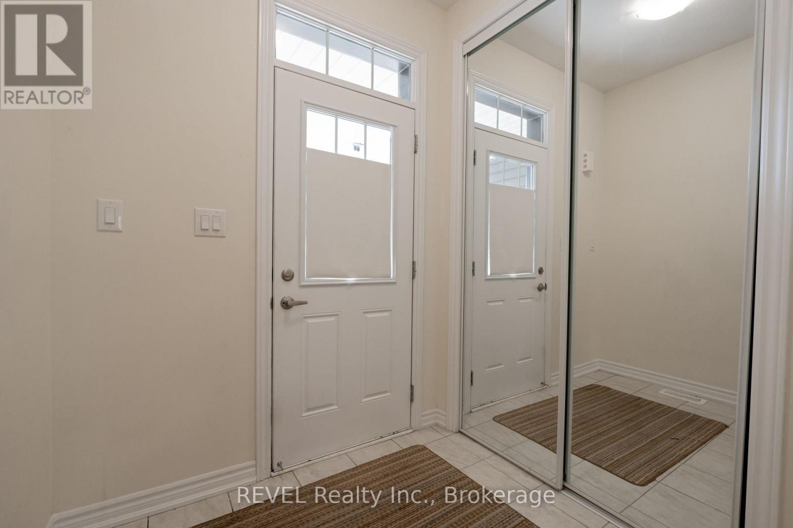 52 Ever Sweet Way, Thorold, Ontario  L2V 0R6 - Photo 4 - X12517822