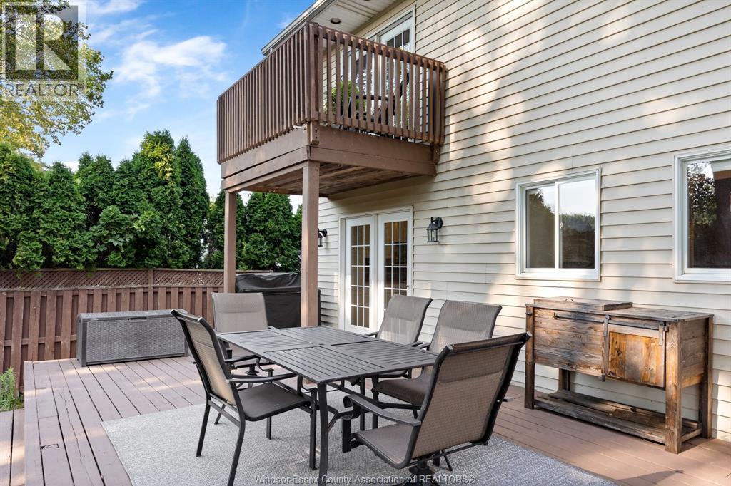 237 East Puce, Lakeshore, Ontario N0R 1A0 - Photo 31 - 25028236