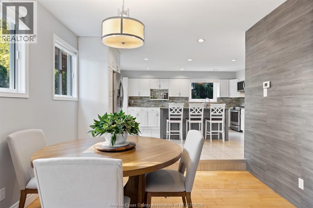 237 East Puce, Lakeshore, Ontario N0R 1A0 - Photo 7 - 25028236