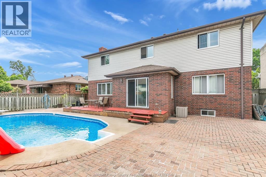 2862 Mangin Crescent, Windsor, Ontario N9E 4K9 - Photo 45 - 25028211