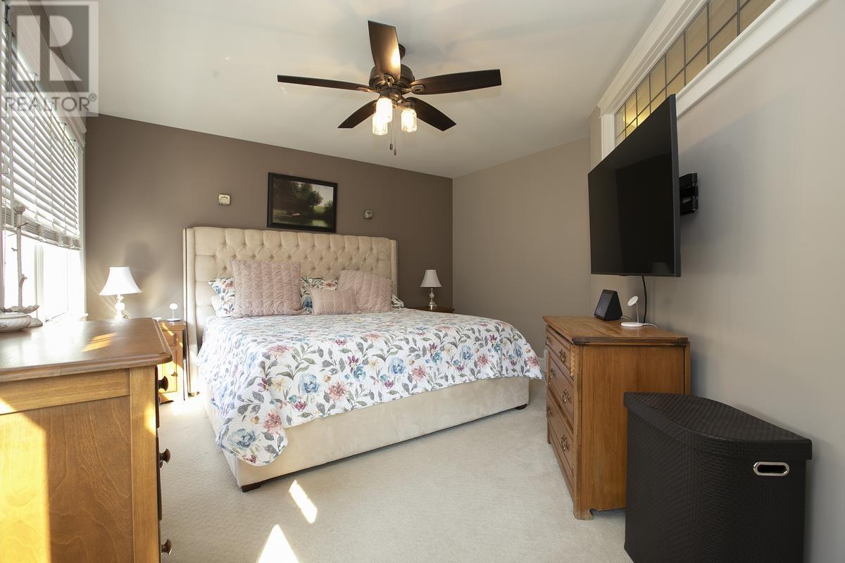 231 Macdonald Ave, Sault Ste. Marie, Ontario  P6B 6L6 - Photo 28 - SM252543