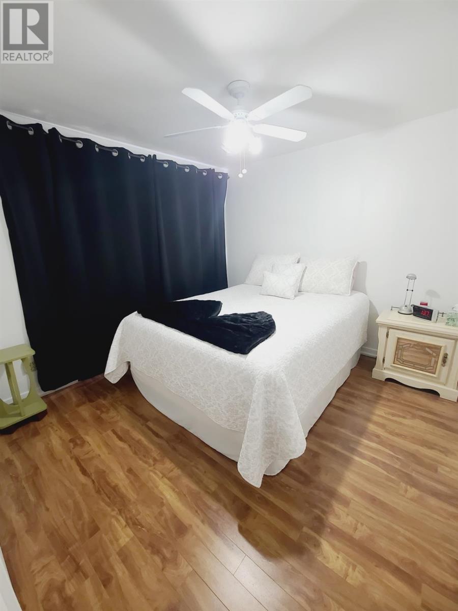 106 Hutchison Ave, Elliot Lake, Ontario P5A 1W8 - Photo 16 - SM253188