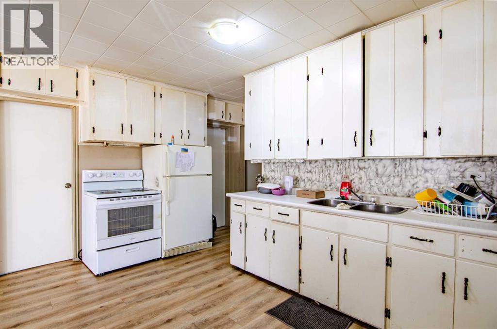 5626 42 Street, Red Deer, Alberta  T4N 1C1 - Photo 24 - A2261083