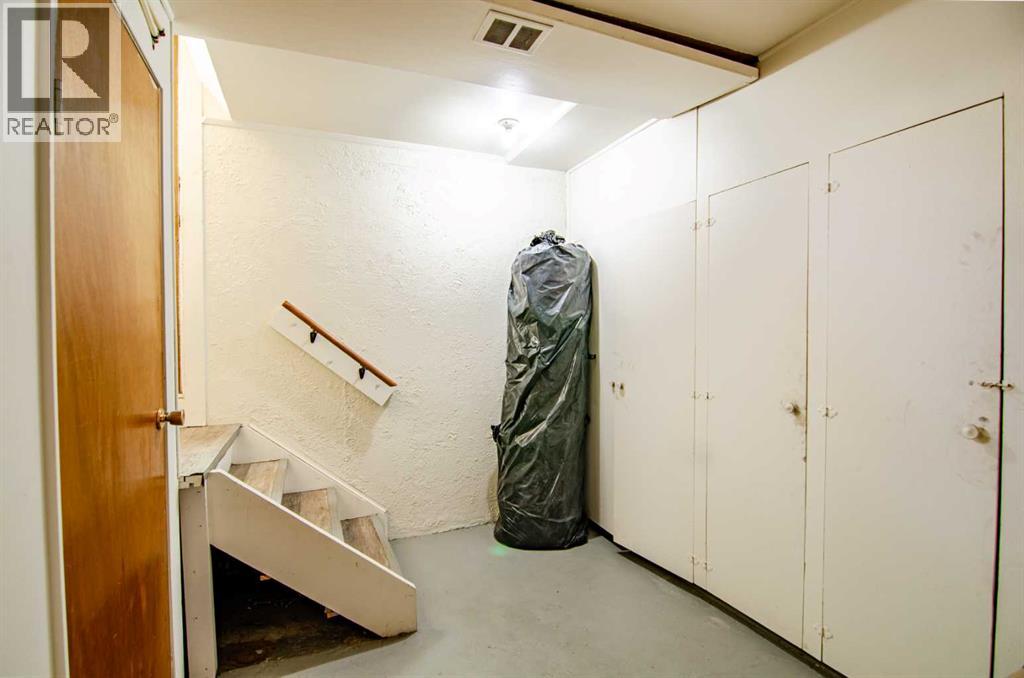 5626 42 Street, Red Deer, Alberta  T4N 1C1 - Photo 33 - A2261083