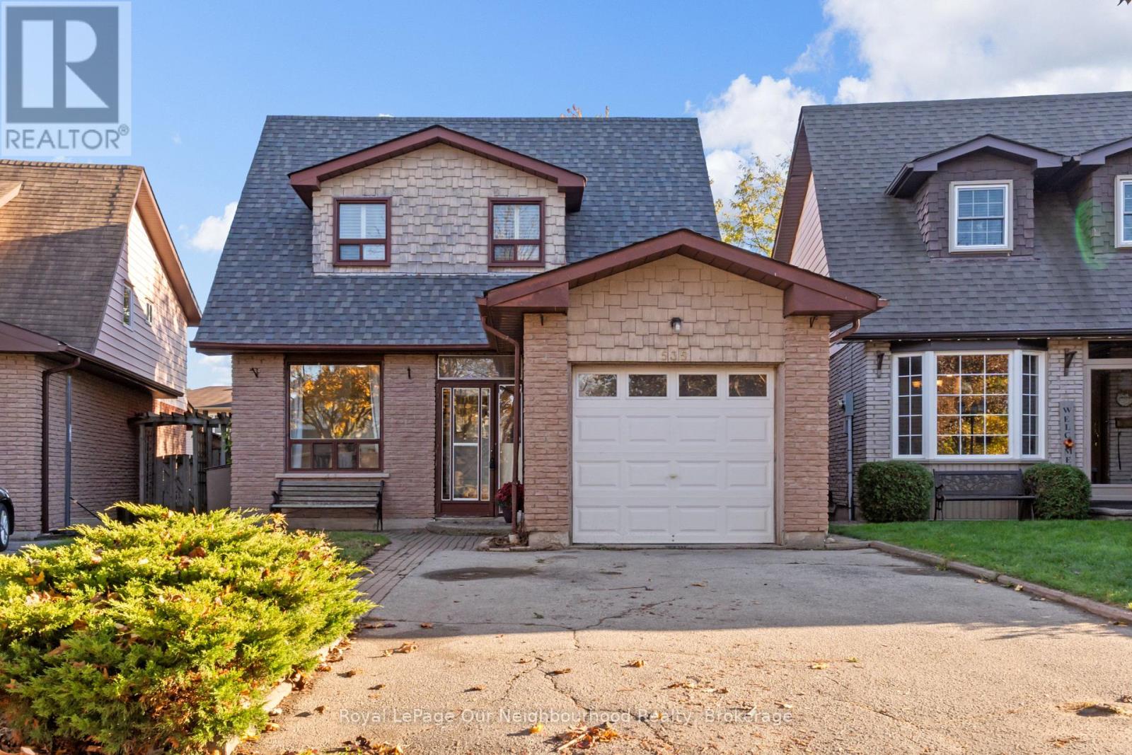 535 CARMELLO COURT, Pickering, Ontario