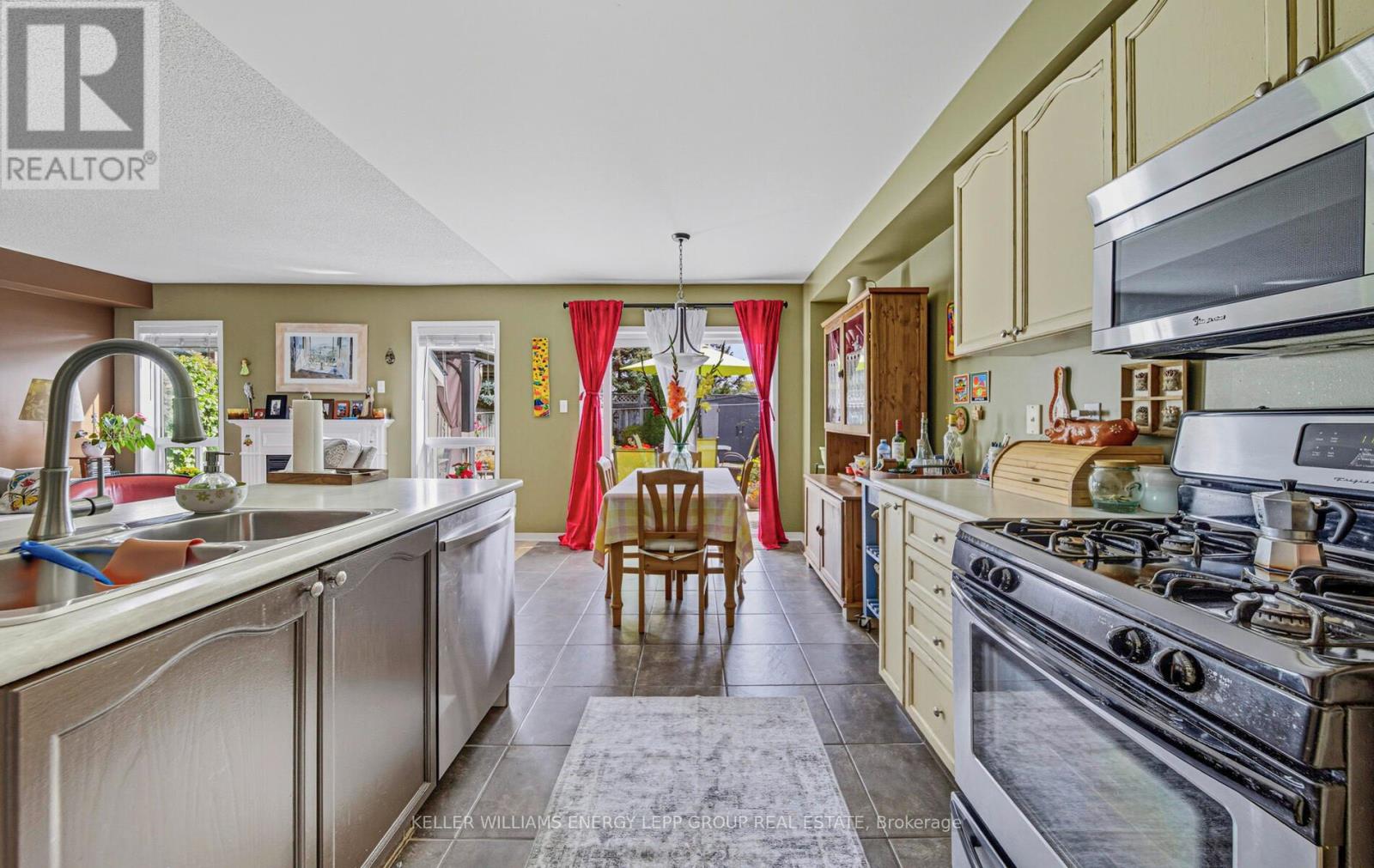 81 Harrongate Place, Whitby, Ontario  L1R 3E5 - Photo 16 - E12517720