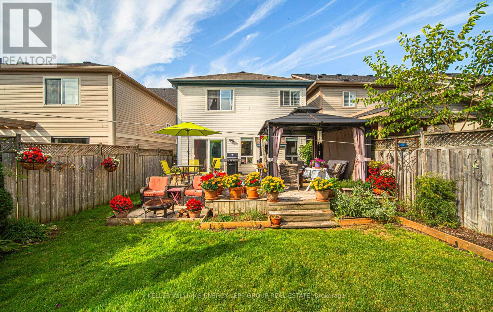 81 Harrongate Place, Whitby, Ontario  L1R 3E5 - Photo 4 - E12517720