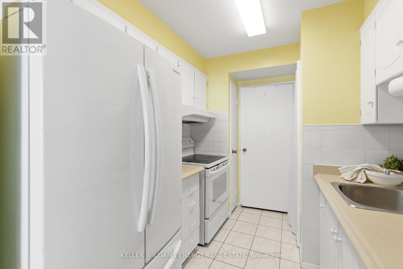 432 - 50 Richmond Street E, Oshawa, Ontario  L1G 7C7 - Photo 8 - E12517754