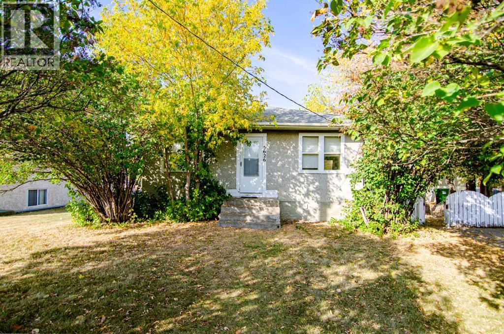 5626 42 Street, Red Deer, Alberta