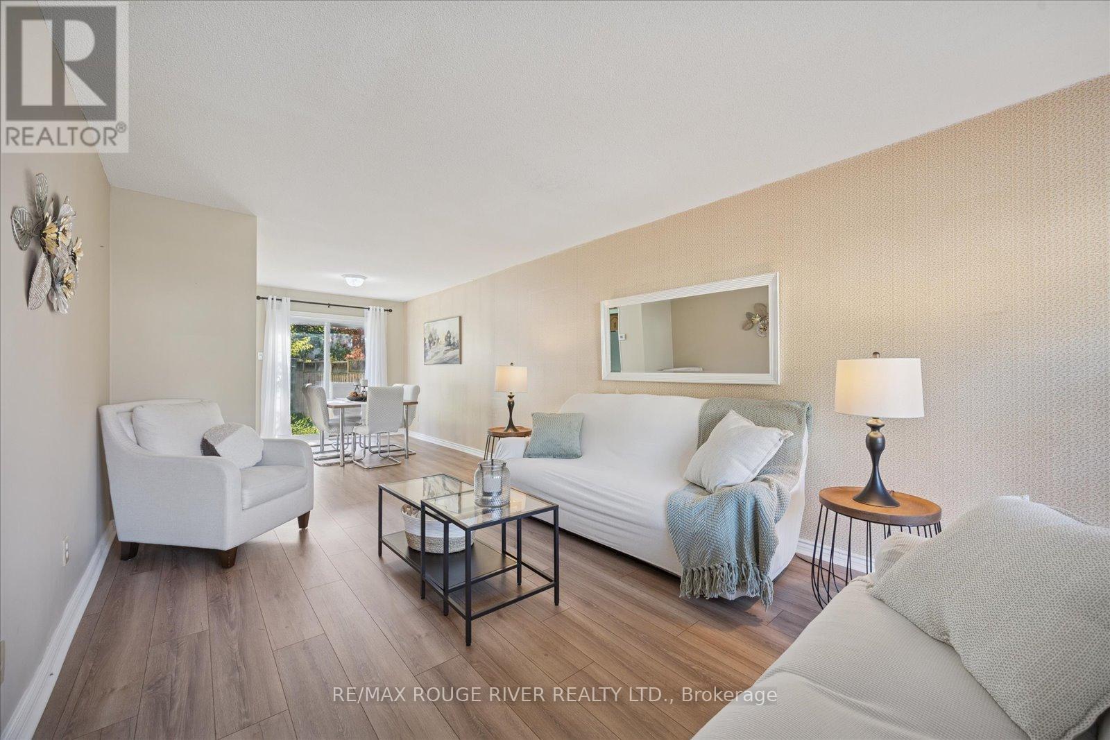 695 Hillcroft Street, Oshawa, Ontario  L1G 2S5 - Photo 4 - E12517758