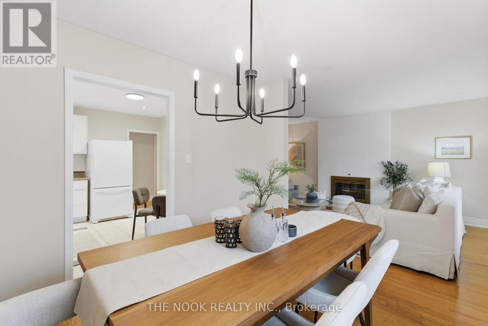 953 Essa Crescent, Pickering, Ontario L1W 2J2 - Photo 13 - E12517908