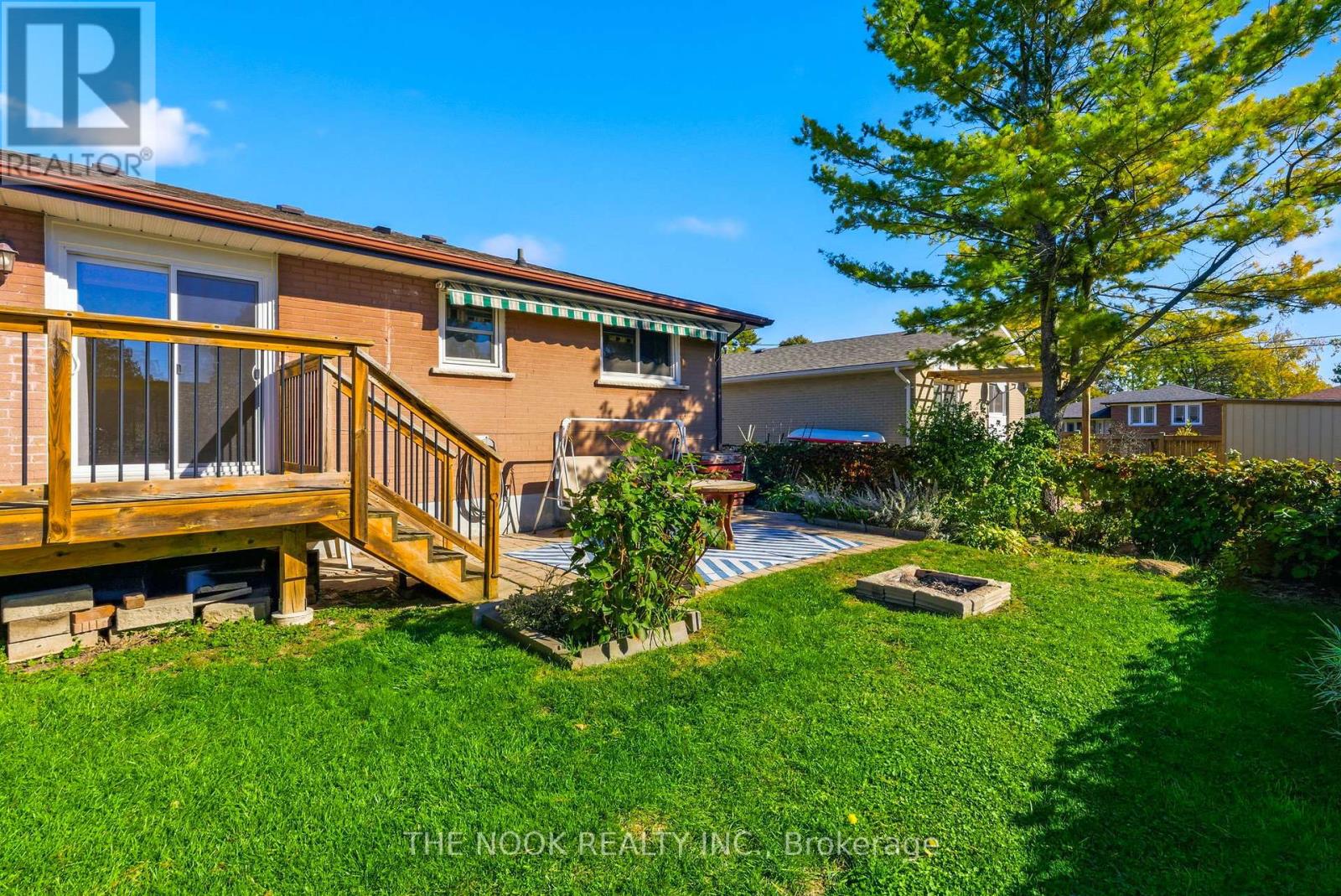 953 Essa Crescent, Pickering, Ontario L1W 2J2 - Photo 39 - E12517908