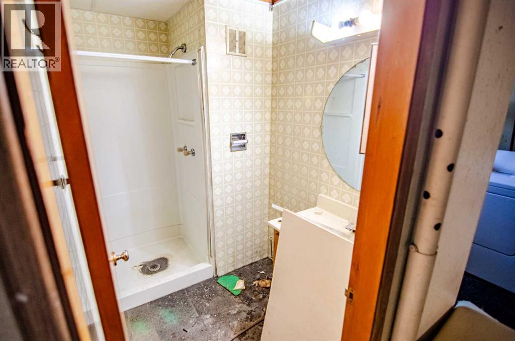 5626 42 Street, Red Deer, Alberta  T4N 1C1 - Photo 35 - A2261083