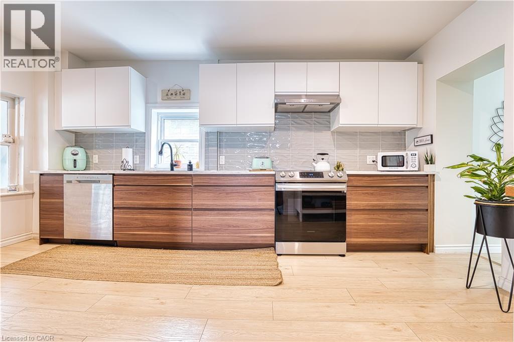 520 Elma Street W, Listowel, Ontario  N4W 1W3 - Photo 2 - 40773186