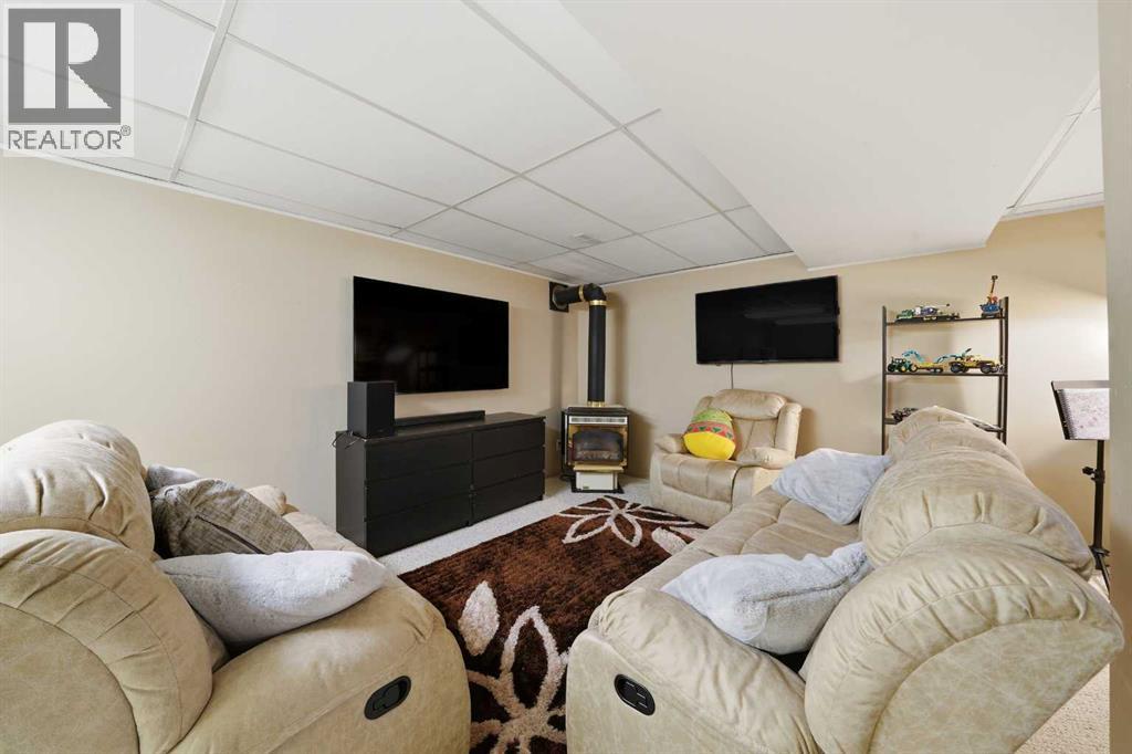 105 Cunningham Crescent, Red Deer, Alberta  T4P 2S2 - Photo 14 - A2269326