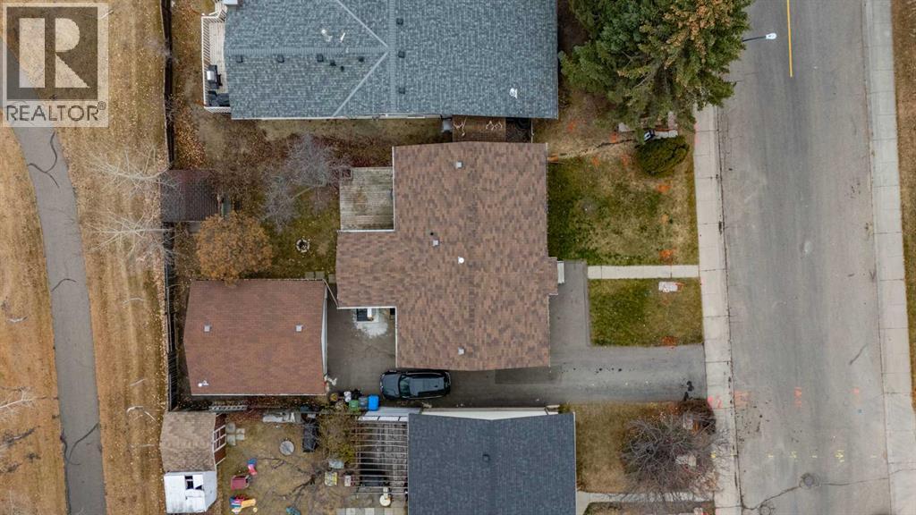 105 Cunningham Crescent, Red Deer, Alberta  T4P 2S2 - Photo 2 - A2269326