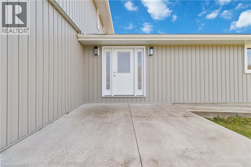 8 War Road, Brantford, Ontario  N3T 5L6 - Photo 5 - 40785983