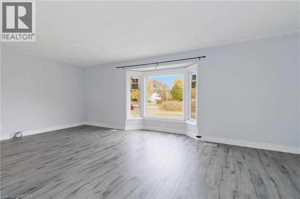 8 War Road, Brantford, Ontario  N3T 5L6 - Photo 13 - 40785983