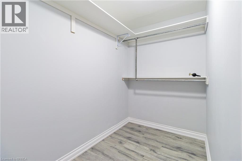 8 War Road, Brantford, Ontario  N3T 5L6 - Photo 36 - 40785983