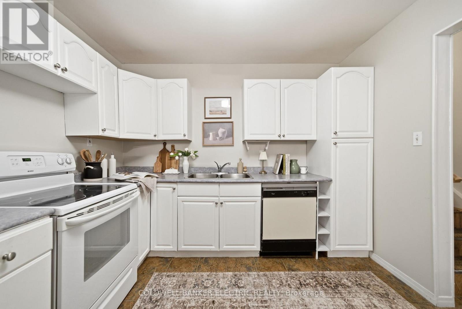 918 Rochelle Court, Peterborough, Ontario  K9J 1J7 - Photo 13 - X12517710