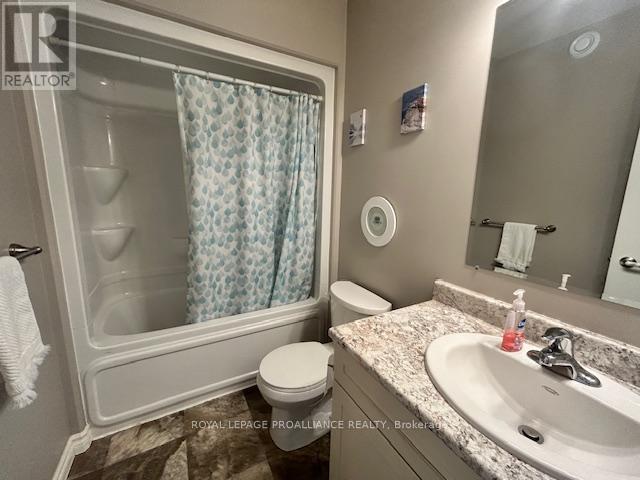 5 Ridgeway Place, Belleville, Ontario  K8P 0E7 - Photo 10 - X12517778