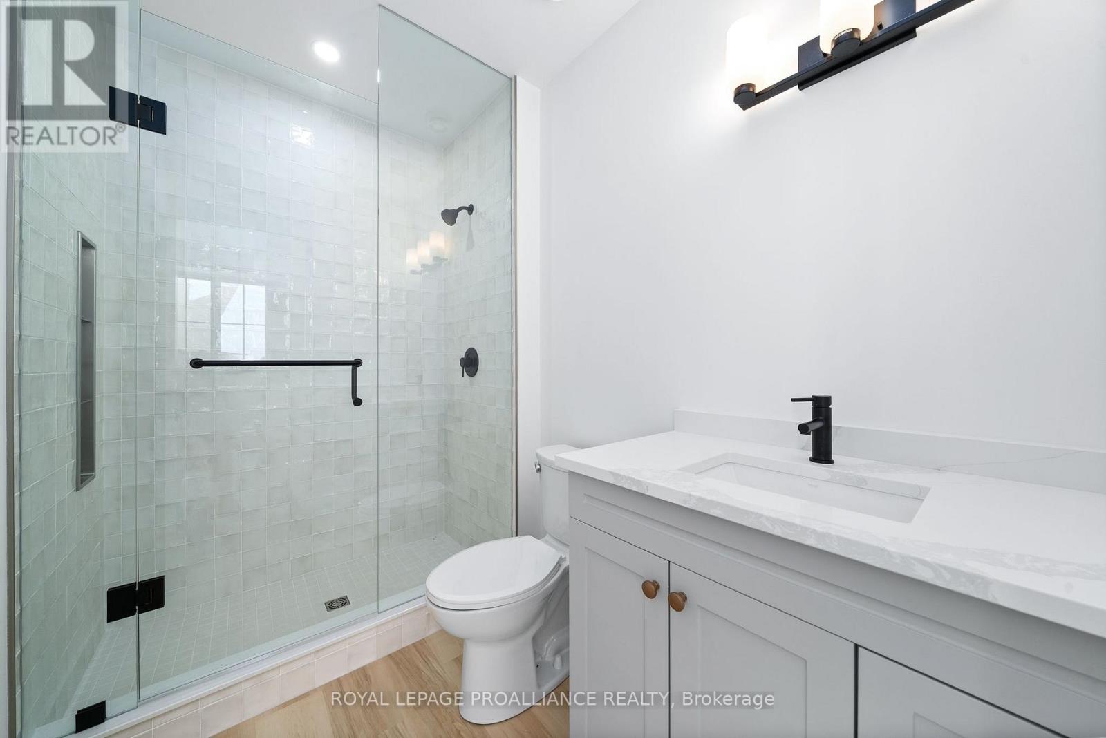 302 - 941 Charles Wilson Parkway, Cobourg, Ontario  K9A 0L2 - Photo 12 - X12517932