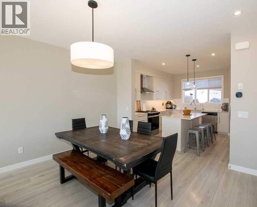 216 Chelsea Drive, Chestermere, Alberta  T1X 1Z5 - Photo 7 - A2259553