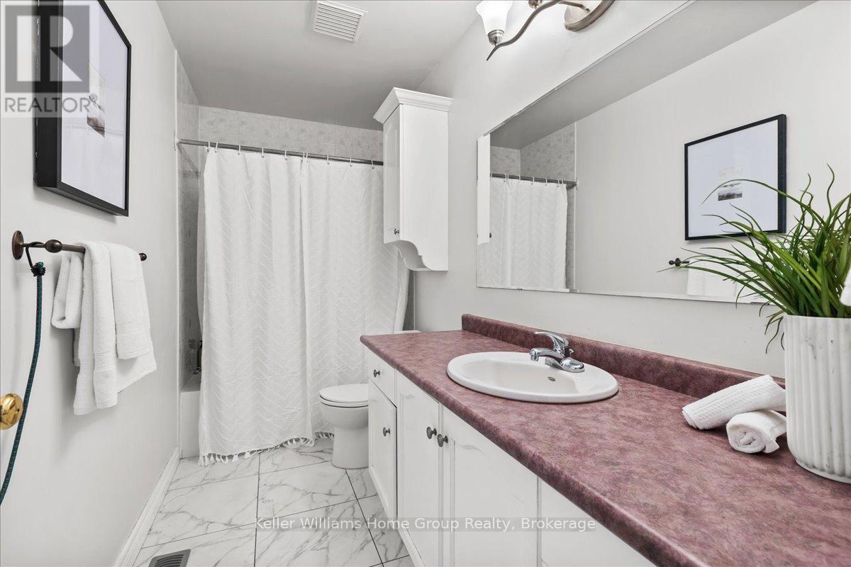 431 Starwood Drive, Guelph, Ontario N1E 7A4 - Photo 15 - X12517788