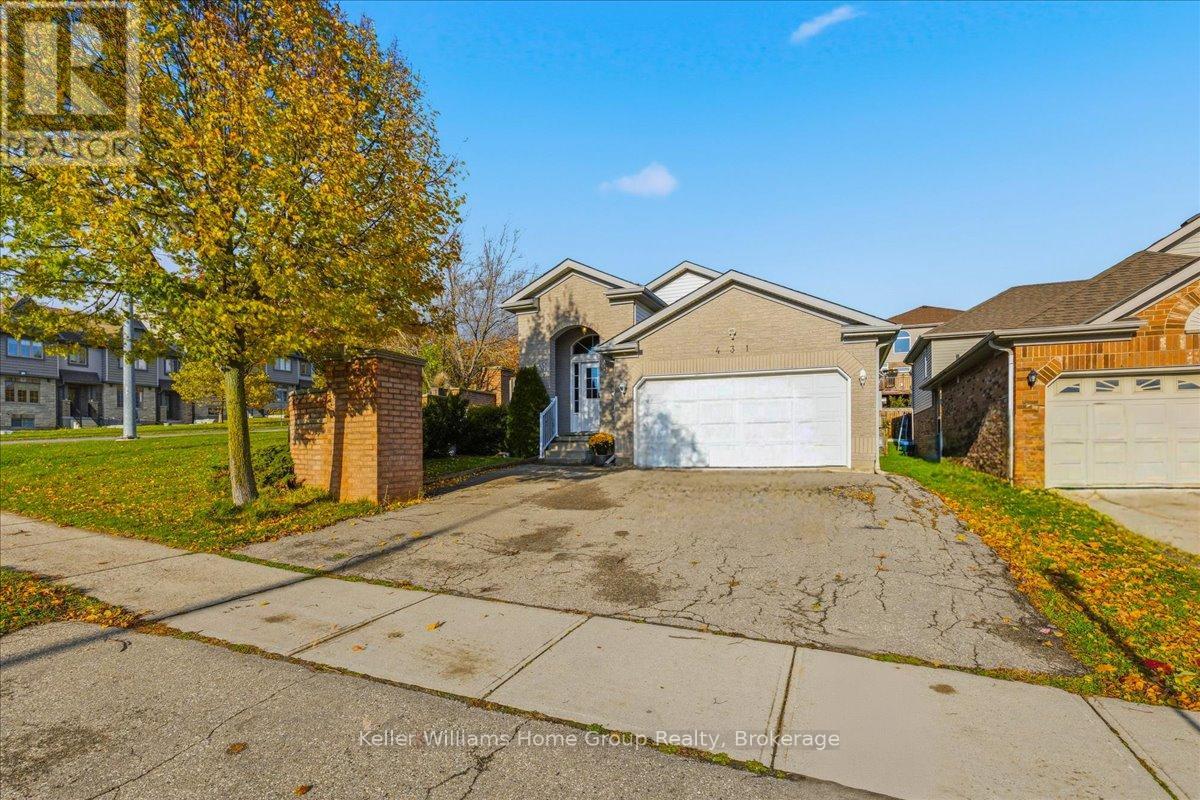 431 Starwood Drive, Guelph, Ontario N1E 7A4 - Photo 2 - X12517788
