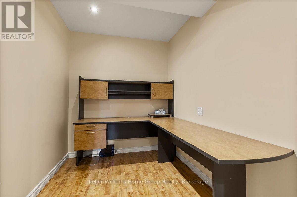 431 Starwood Drive, Guelph, Ontario N1E 7A4 - Photo 20 - X12517788