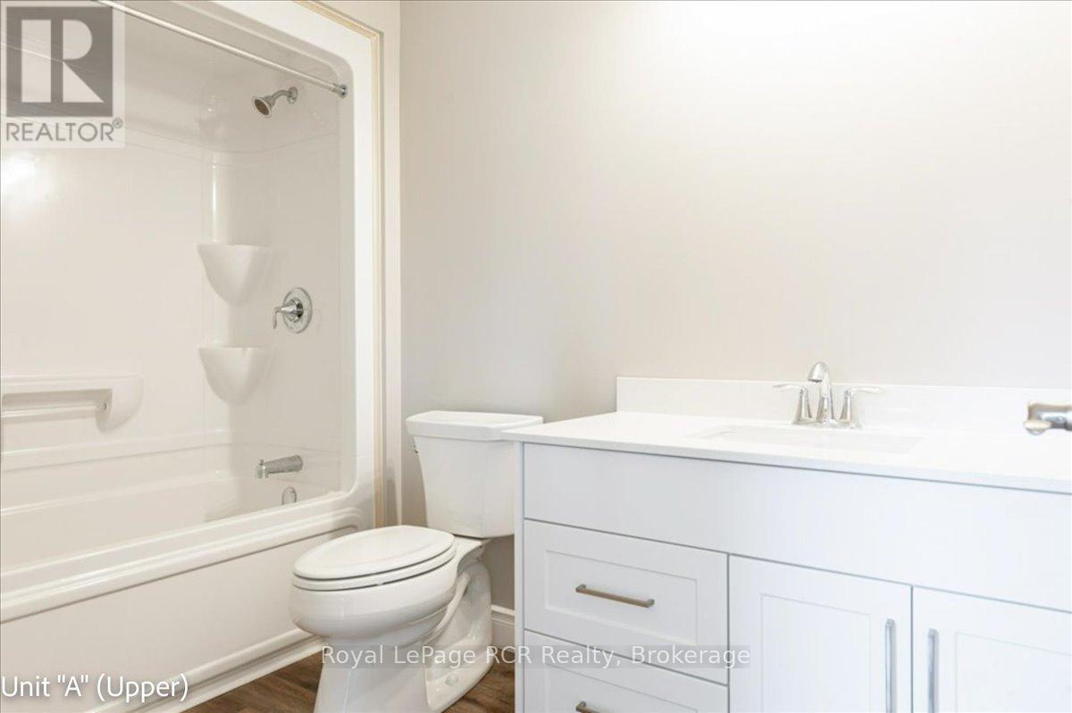 38 Cogourg Lane, Stratford, Ontario N5A 1E7 - Photo 10 - X12517818