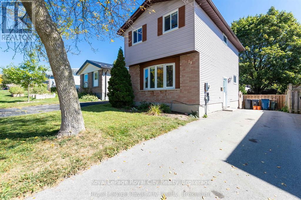 19 Leacock Avenue, Guelph, Ontario N1E 6P9 - Photo 24 - X12517886