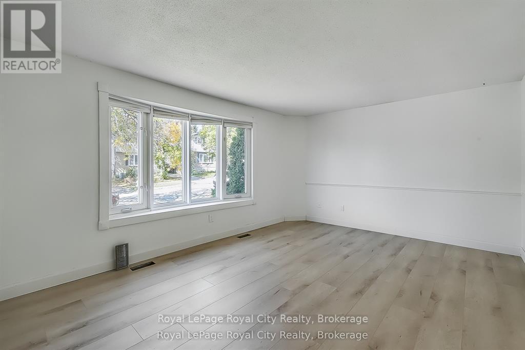 19 Leacock Avenue, Guelph, Ontario N1E 6P9 - Photo 3 - X12517886