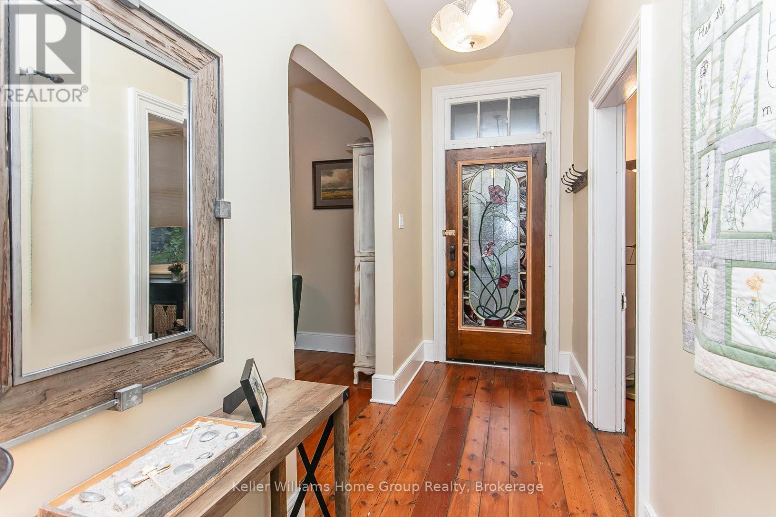 11 Norwich Street W, Guelph, Ontario N1H 2G8 - Photo 2 - X12517904