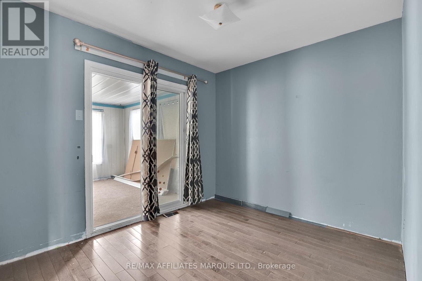 1531 Champagne Avenue, Cornwall, Ontario K6J 4W7 - Photo 13 - X12475289