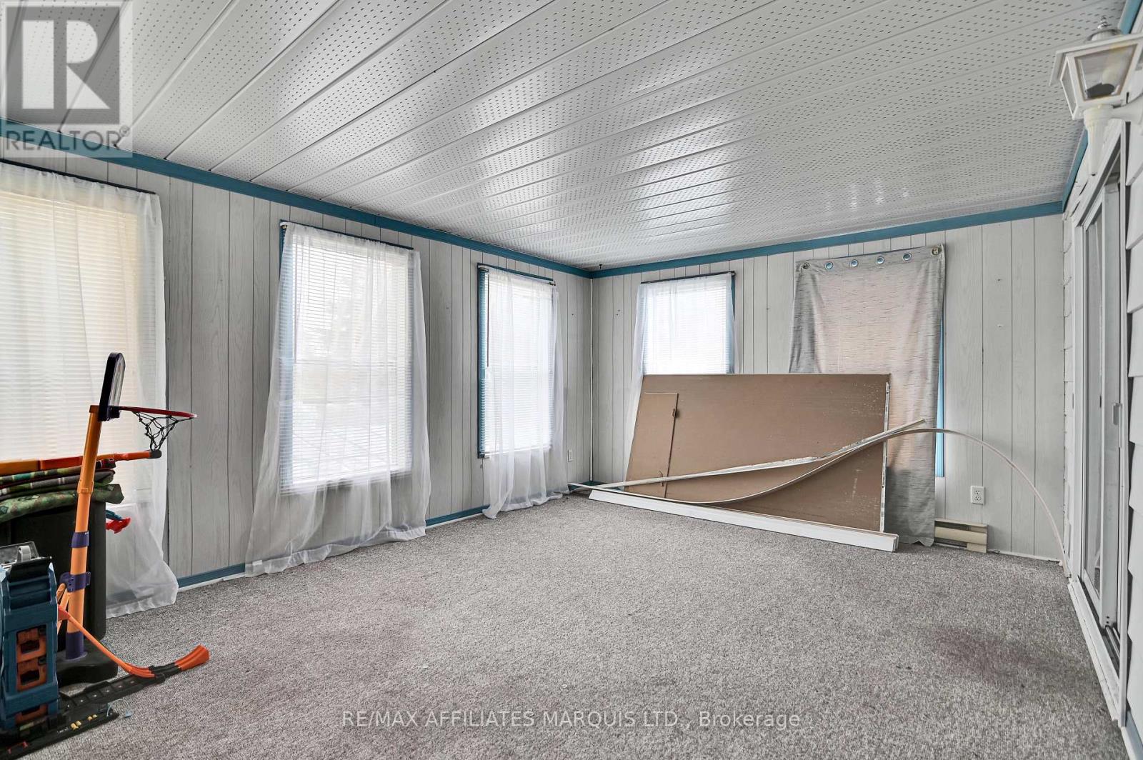 1531 Champagne Avenue, Cornwall, Ontario K6J 4W7 - Photo 15 - X12475289