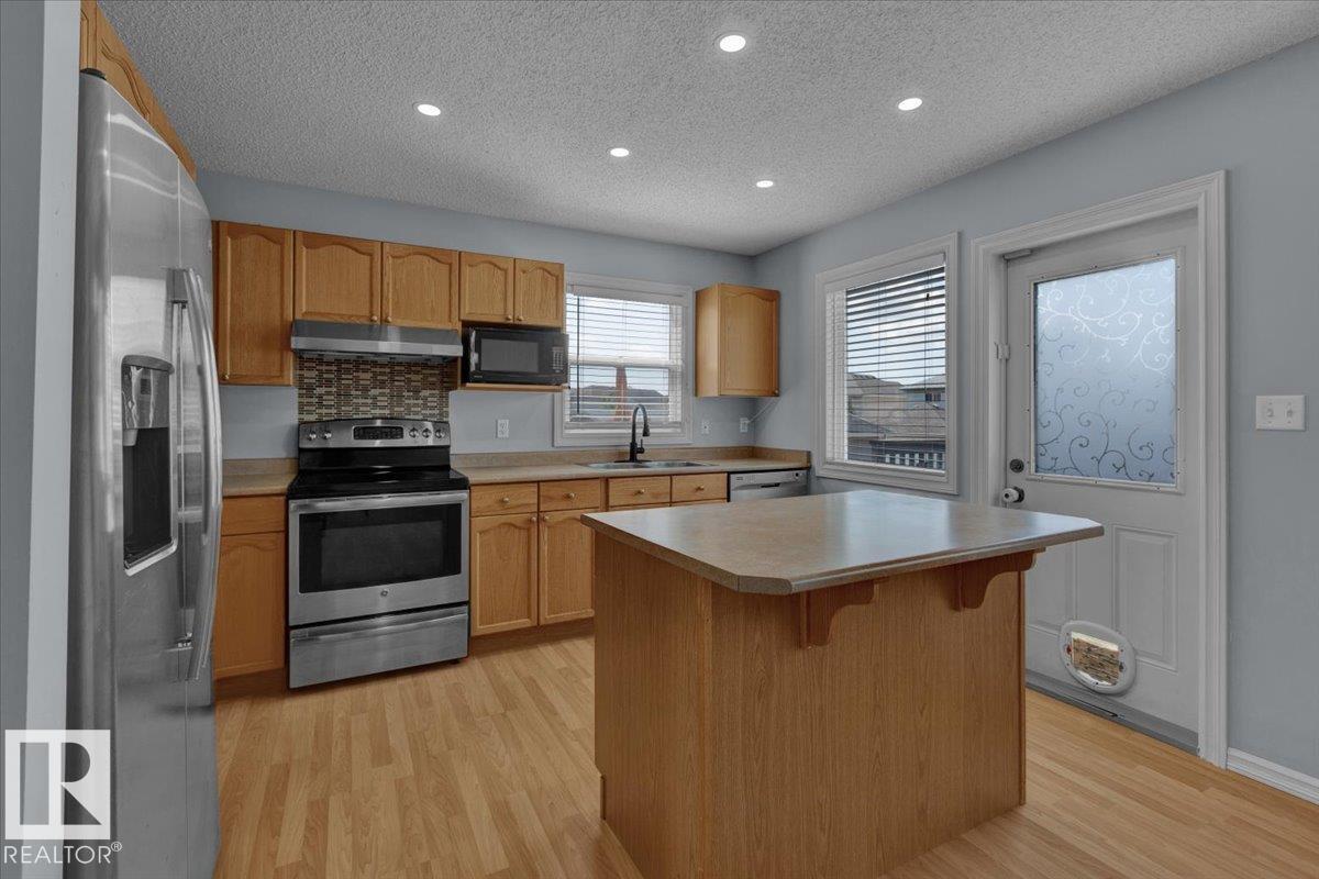 8647 173 Av Nw, Edmonton, Alberta  T5Z 3W4 - Photo 11 - E4464929