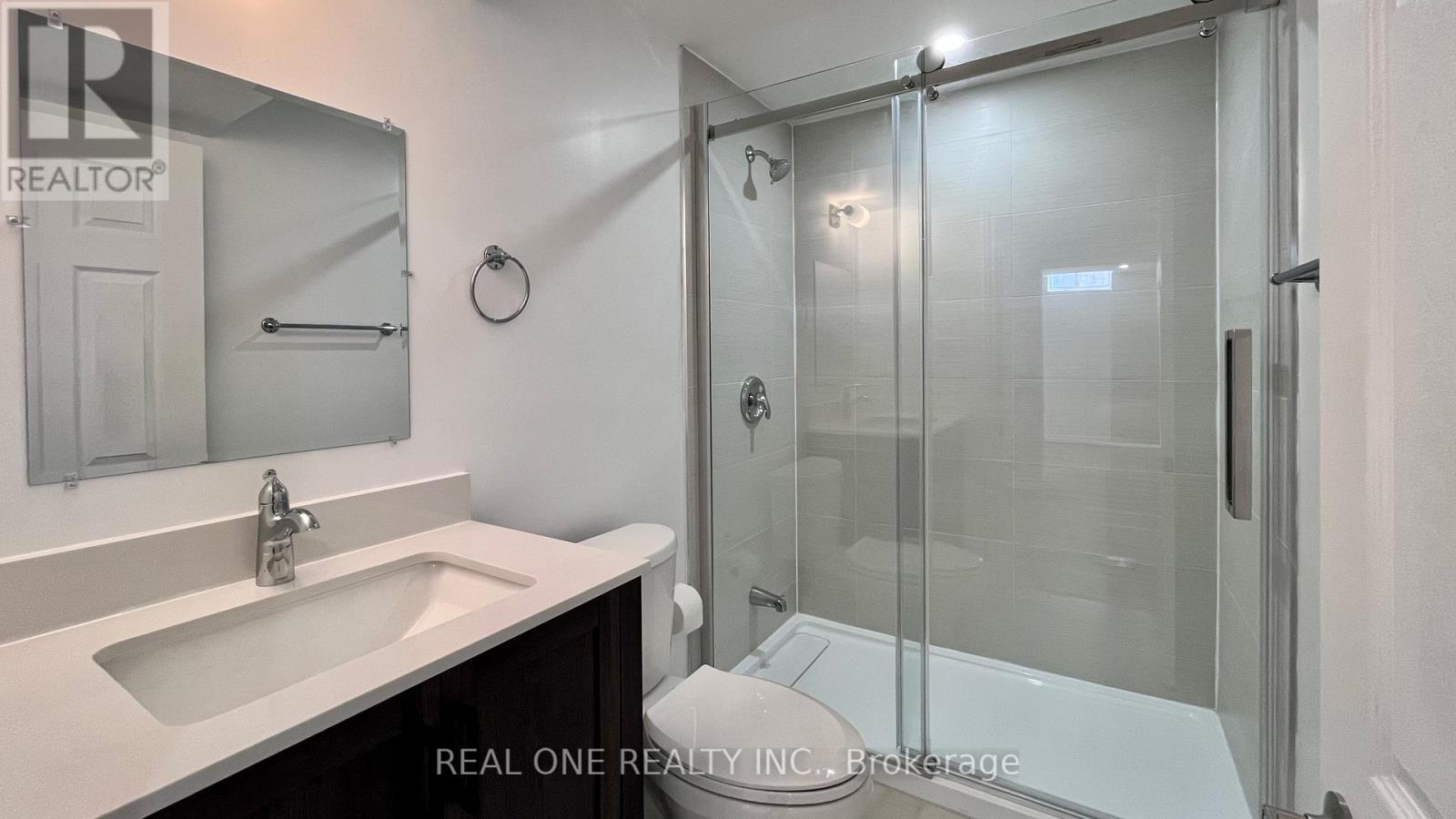 Lower - 1200 Greenwood Crescent, Oakville, Ontario L6J 6W5 - Photo 11 - W12517520