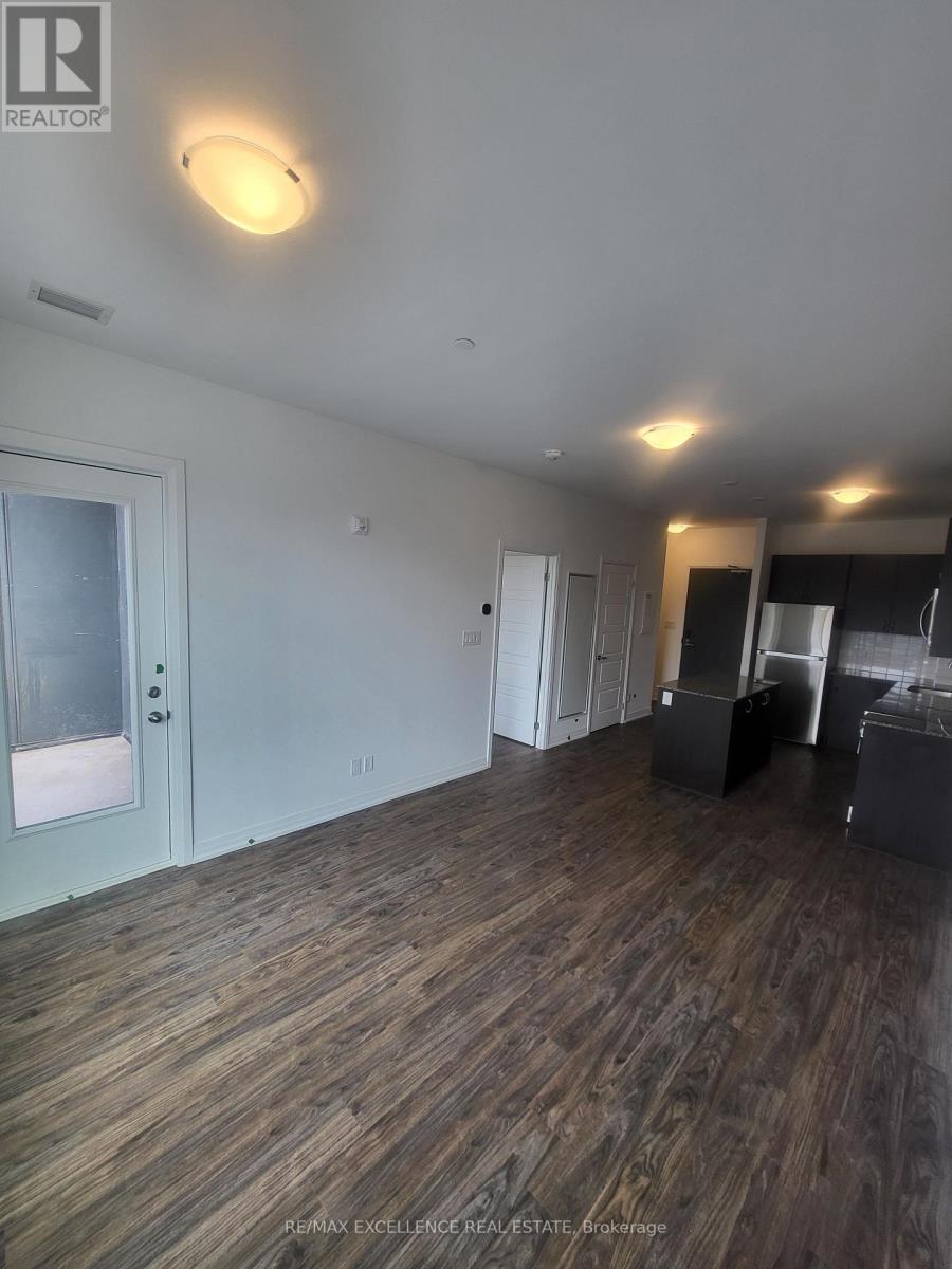 305 - 3285 Carding Mill Trail, Oakville, Ontario  L6M 0X3 - Photo 10 - W12517538