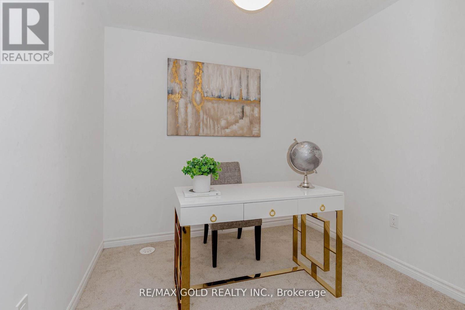 15 Tiveron Avenue, Caledon, Ontario L7C 4L4 - Photo 26 - W12517544