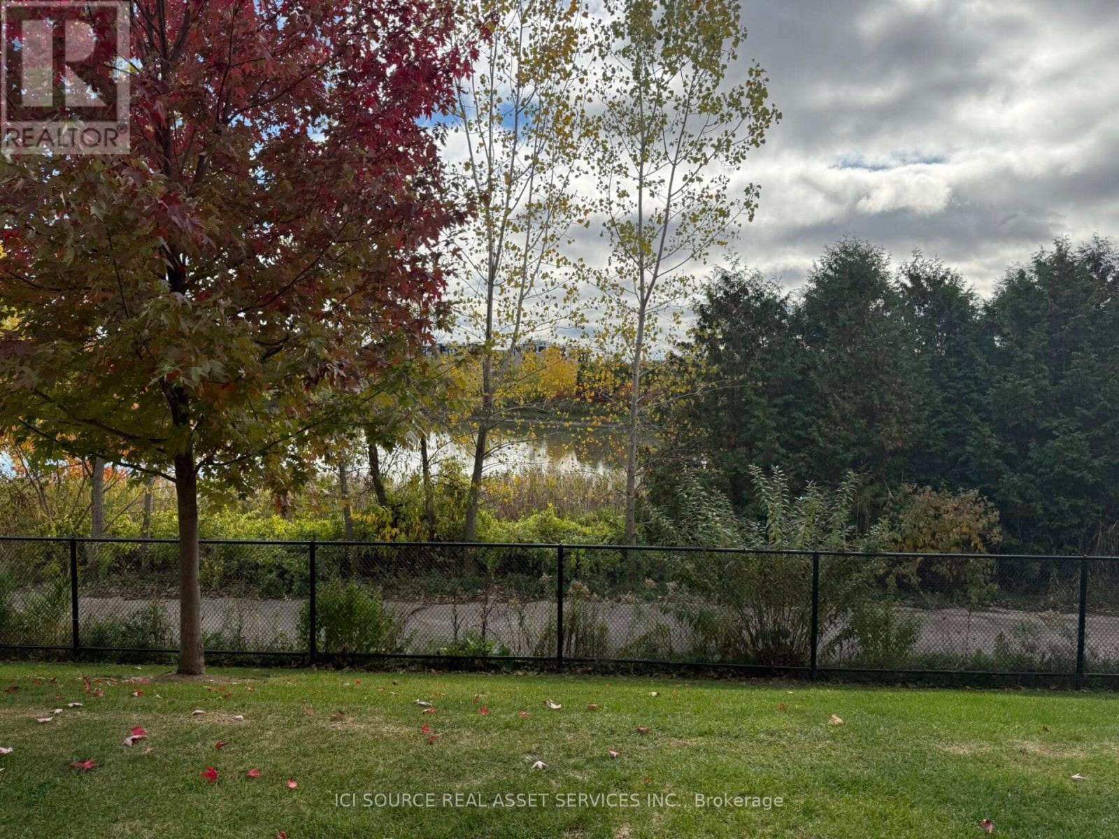 101 - 1360 Costigan Road, Milton, Ontario L9T 0Y8 - Photo 12 - W12517552