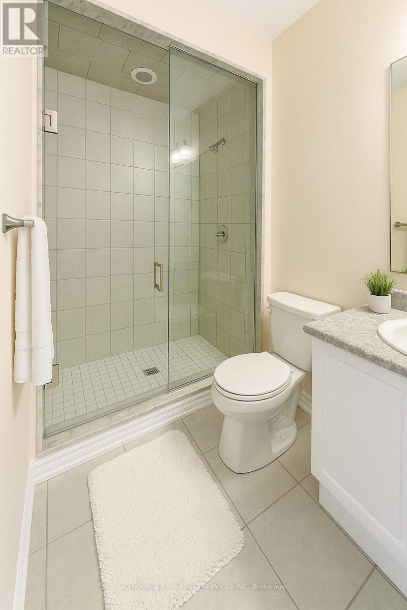 101 - 1360 Costigan Road, Milton, Ontario L9T 0Y8 - Photo 5 - W12517552