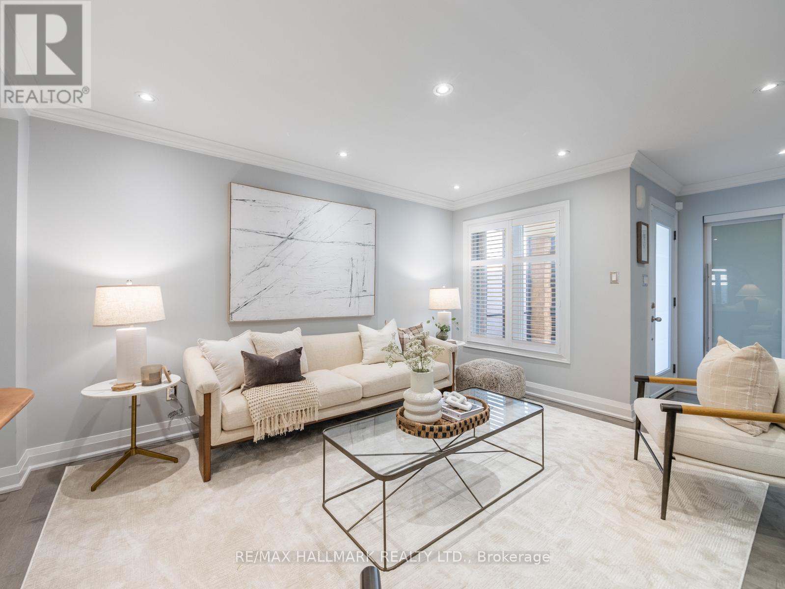 5429 Flatford Road, Mississauga, Ontario  L5V 1Y6 - Photo 5 - W12517594