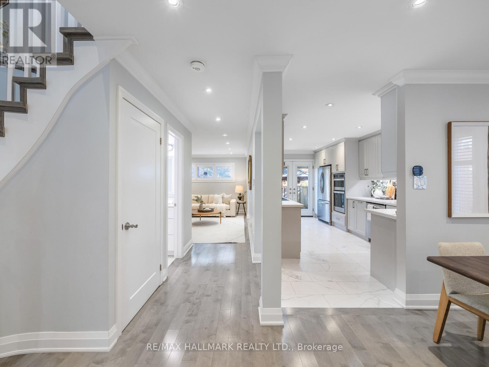 5429 Flatford Road, Mississauga, Ontario  L5V 1Y6 - Photo 9 - W12517594