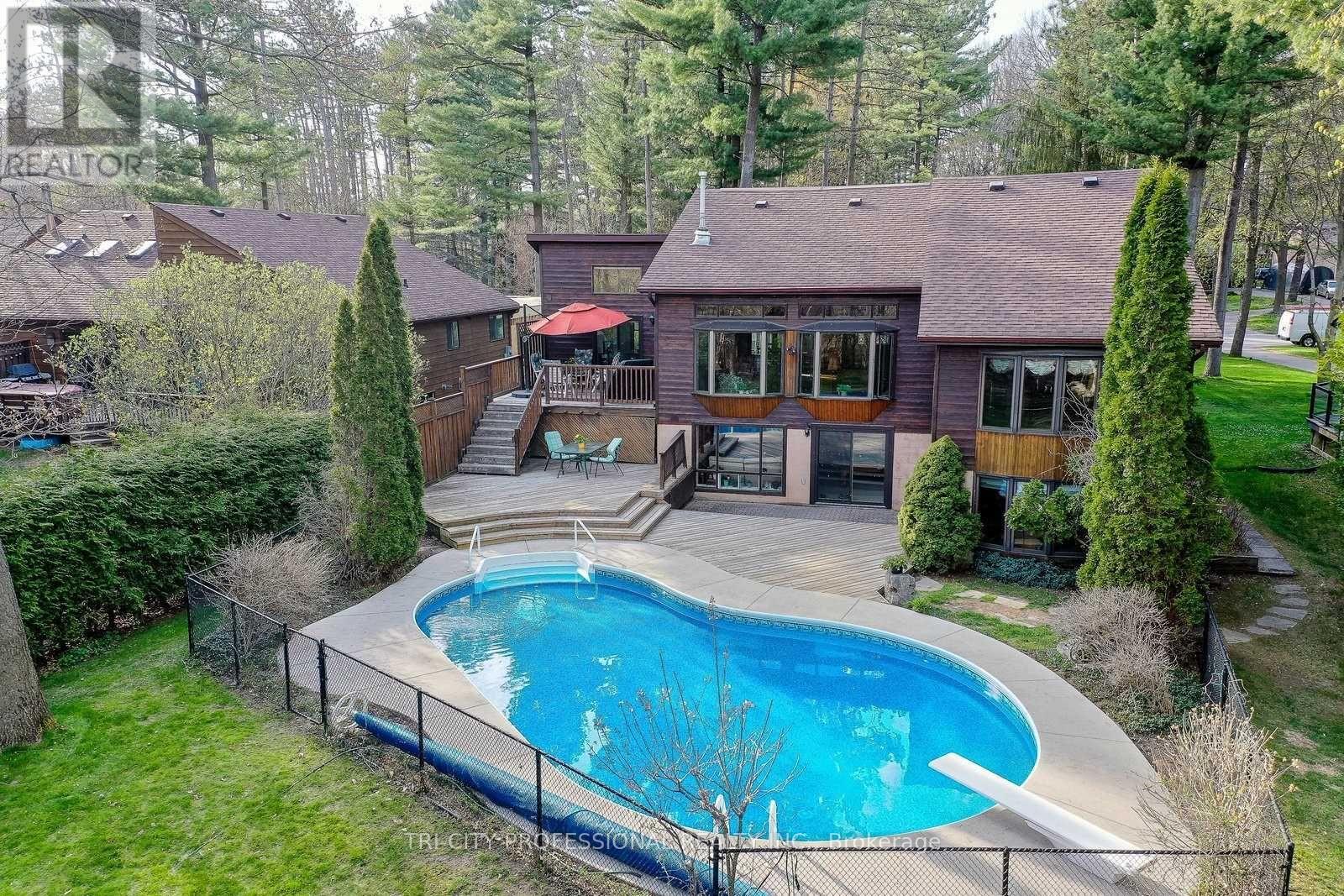 43 Olivers Lane, Caledon, Ontario  L7C 1G5 - Photo 12 - W12517596