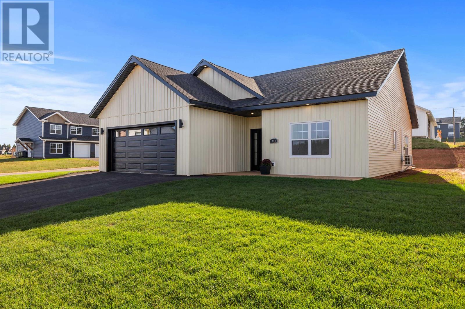 158 Stanmol Drive, Charlottetown, Prince Edward Island  C1E 3V1 - Photo 2 - 202527429