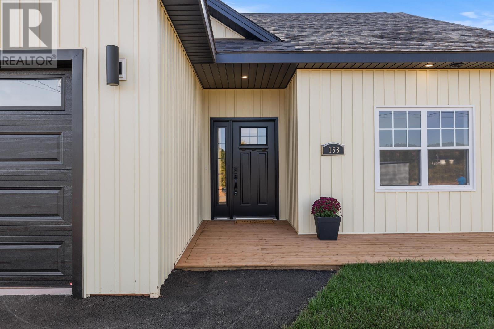 158 Stanmol Drive, Charlottetown, Prince Edward Island  C1E 3V1 - Photo 3 - 202527429