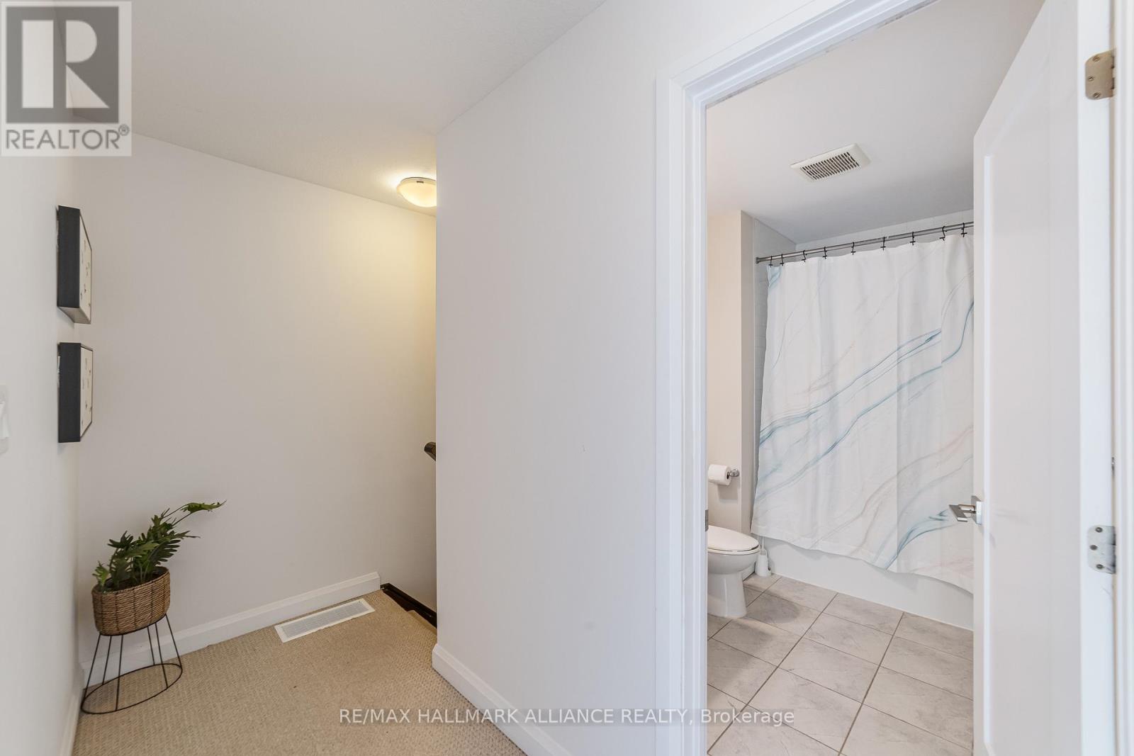 #45 - 1169 Garner Road E, Hamilton, Ontario  L9G 0G8 - Photo 19 - X12517560