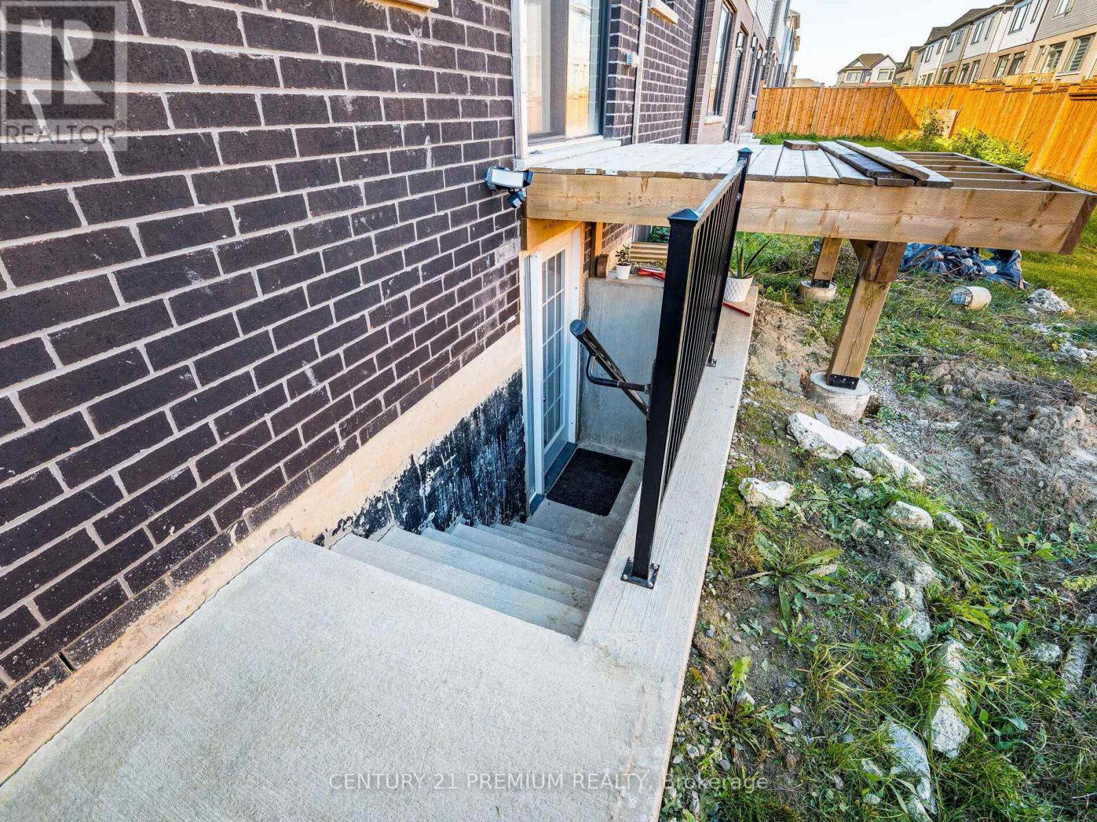 60 Yale Drive, Hamilton, Ontario  L0R 1W0 - Photo 32 - X12517564