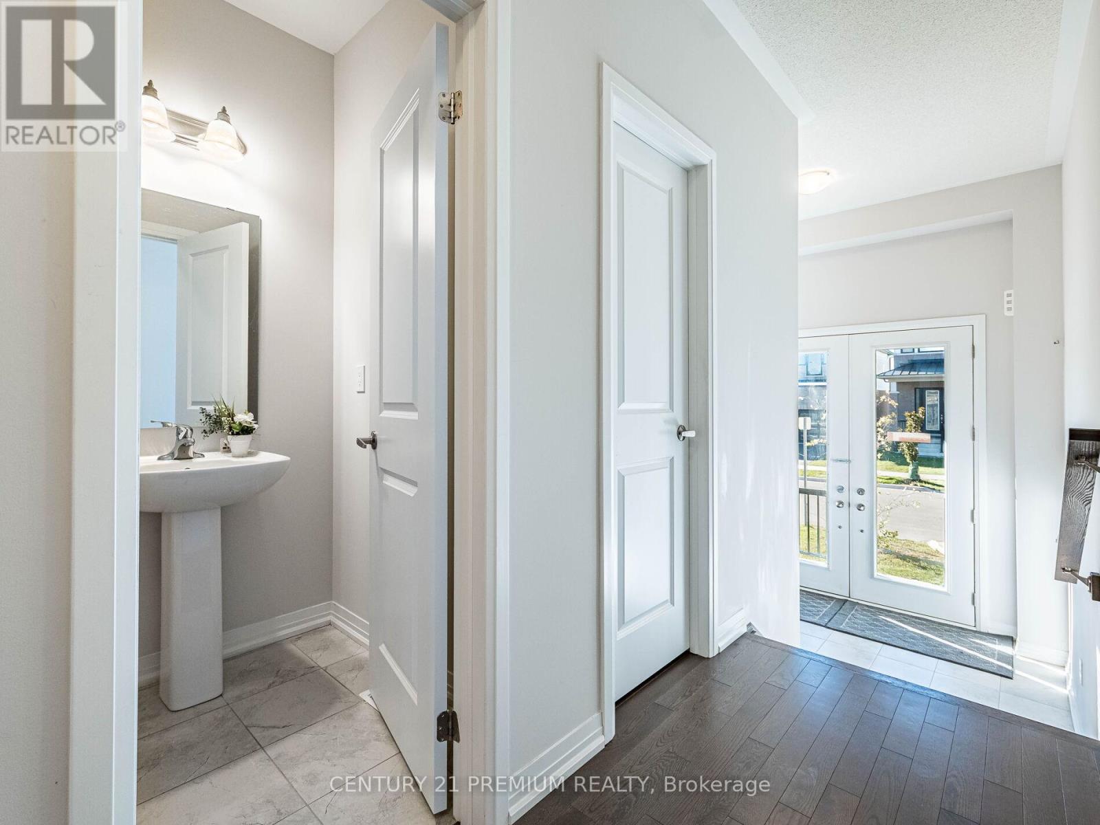 60 Yale Drive, Hamilton, Ontario  L0R 1W0 - Photo 7 - X12517564